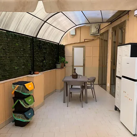 La Terrazza Di Nonno Claudio アパート