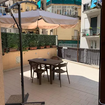 La Terrazza Di Nonno Claudio アパート